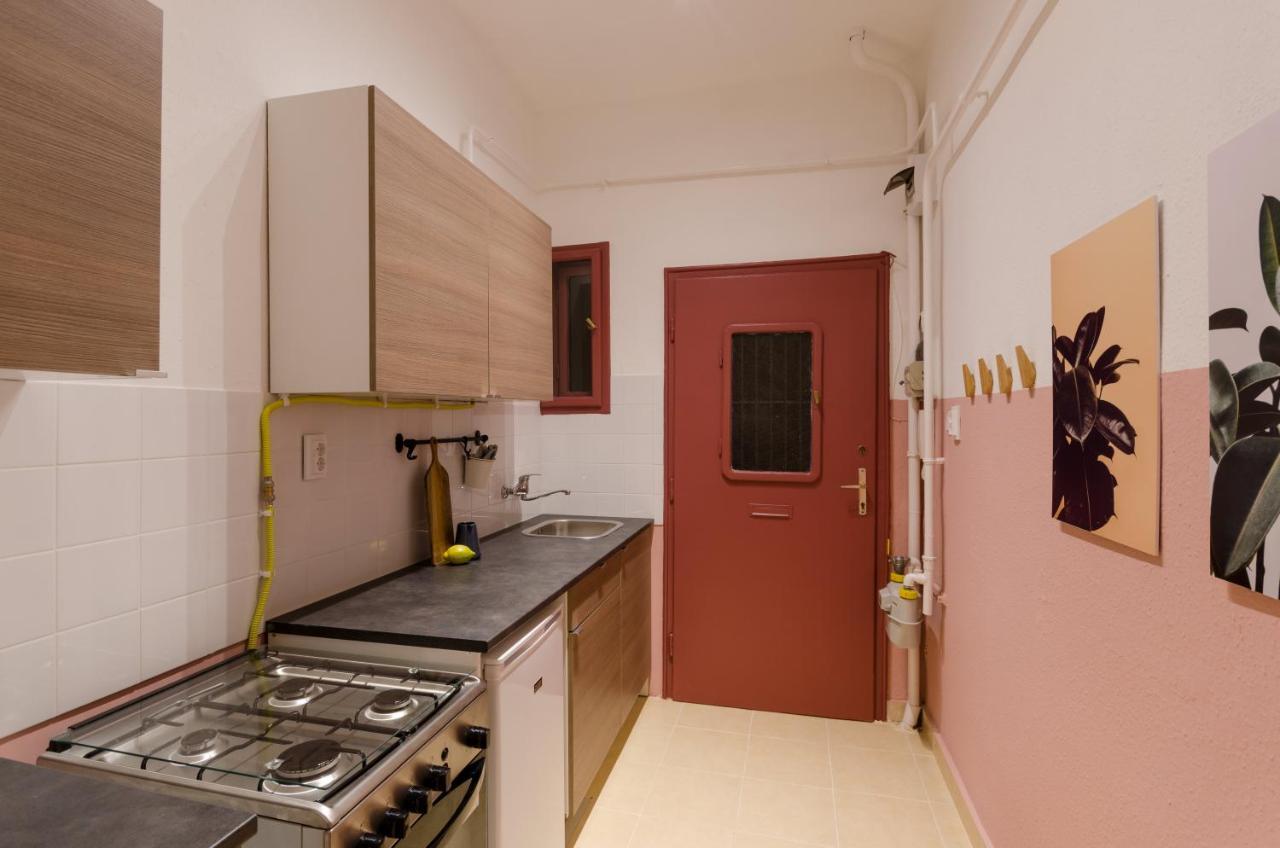 Studio Next To Kiraly Street Kd11 Lägenhet Budapest Exteriör bild